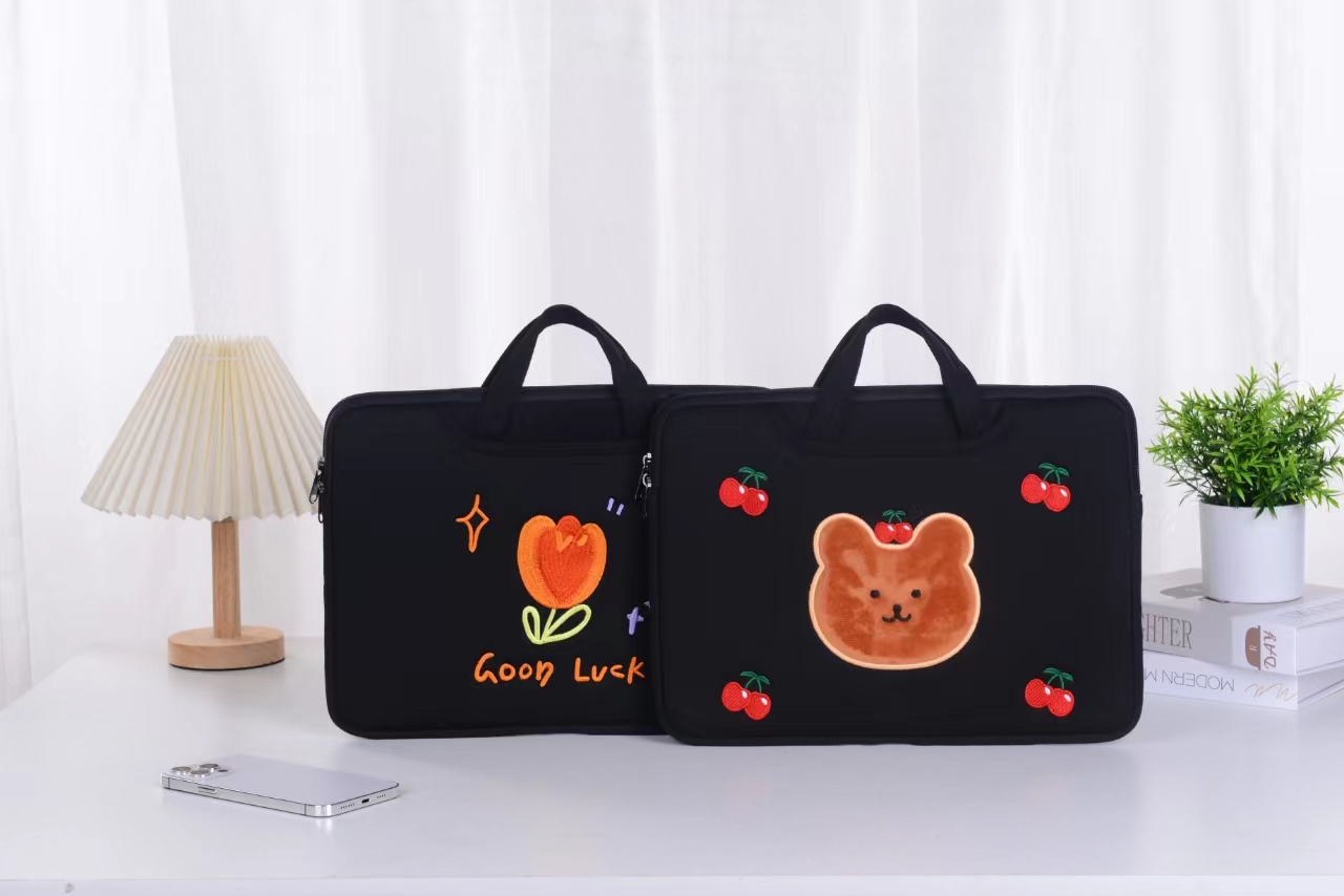 Children's Cartoon Padded Sleeve Bag (Polyester / Neoprene / Felt)